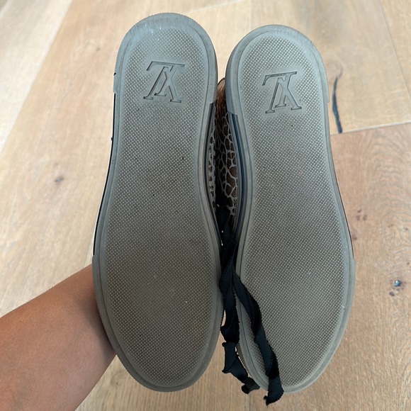 Louis Vuitton sneakers - Picture 6 of 6